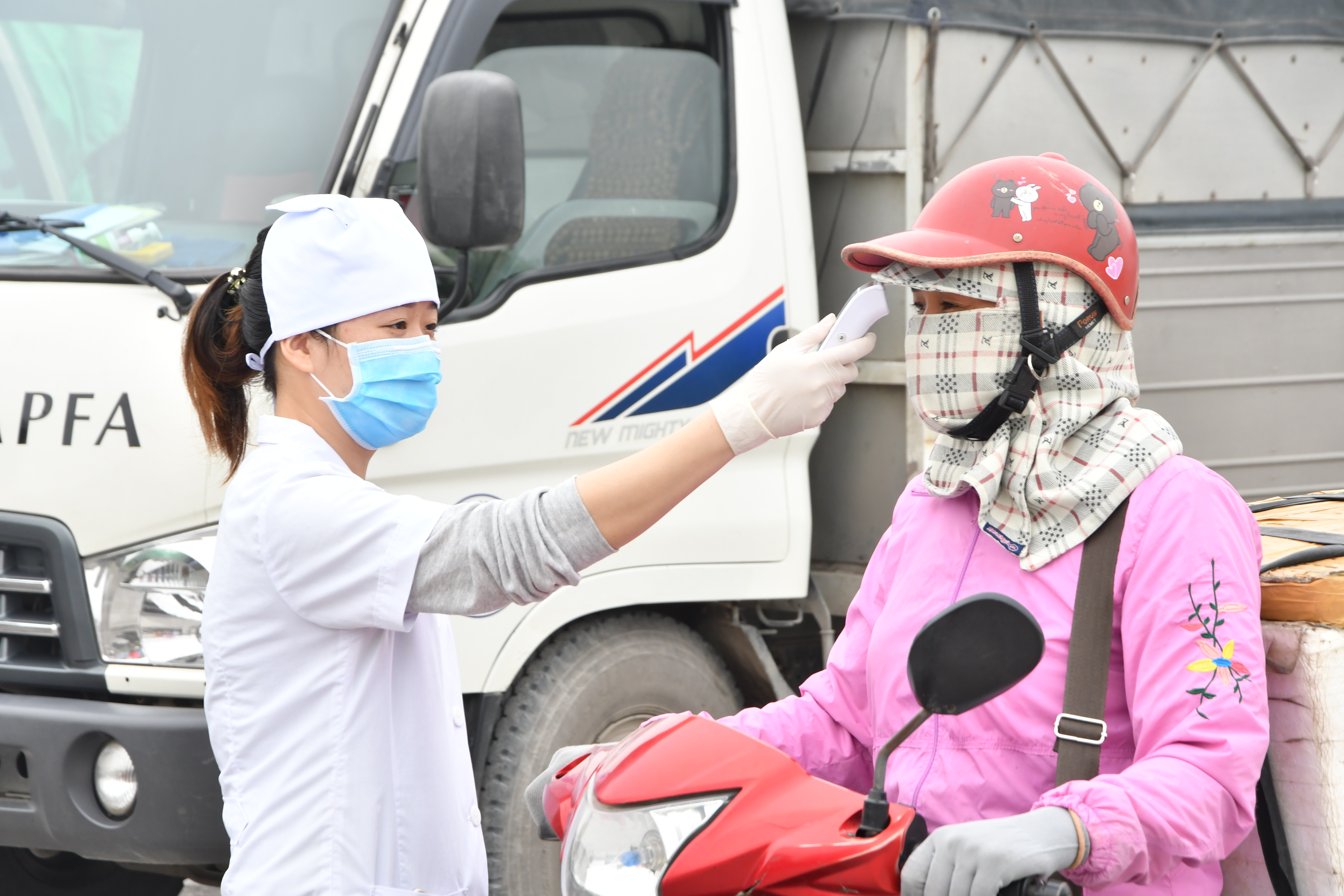 Thông tin phòng chống dịch COVID-19 đến 19 giờ ngày 22/4/2020